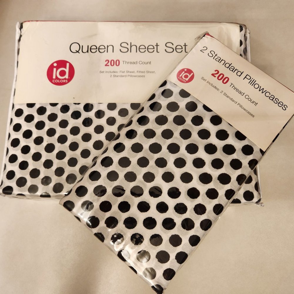id color Polka Dot Queen Sheet Set